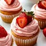 Fresh Strawberry Cupcakes Recipe
