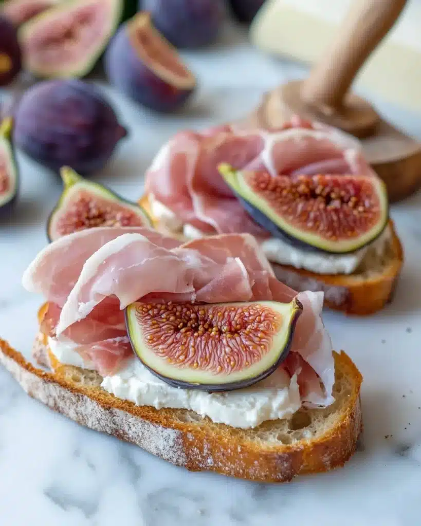 Fig & Prosciutto Crostini Recipe