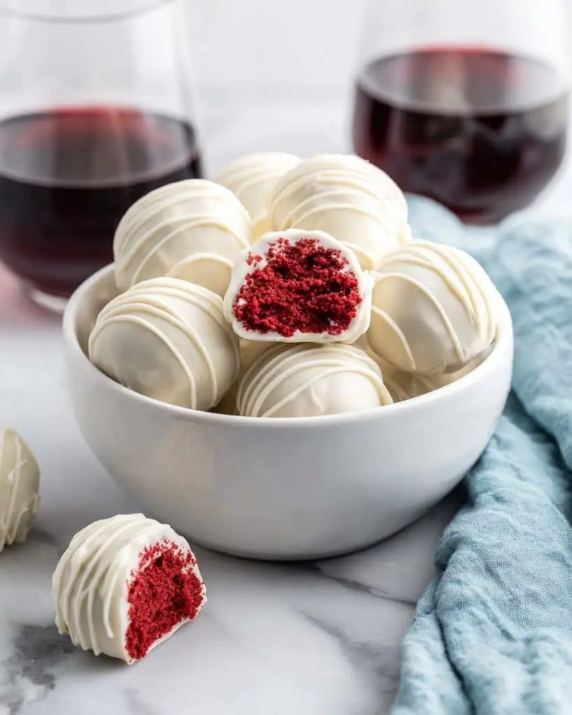 Red Velvet Cake Pops Recipe