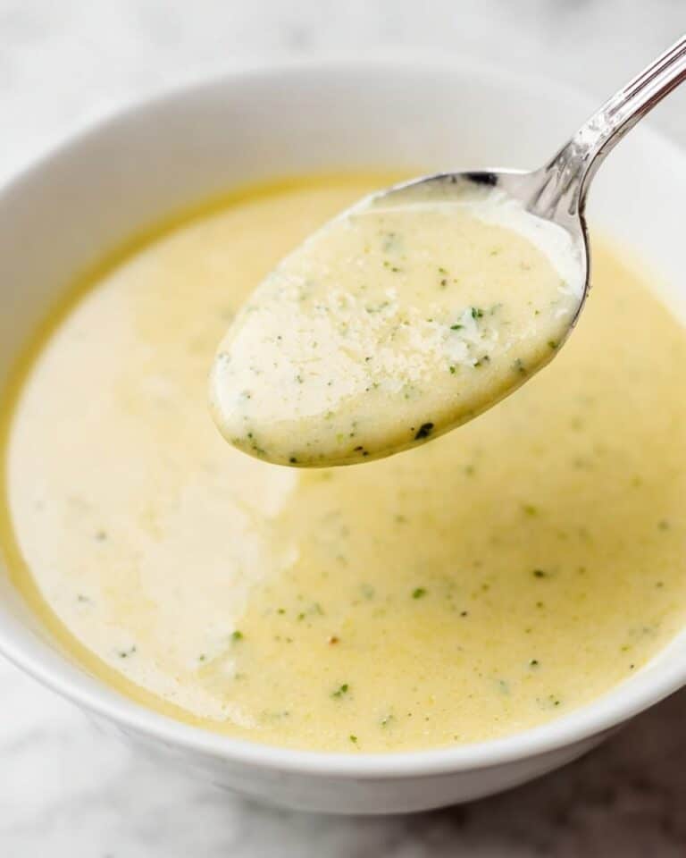 Creamy Zucchini Soup with Cheddar and Herbs Recipe