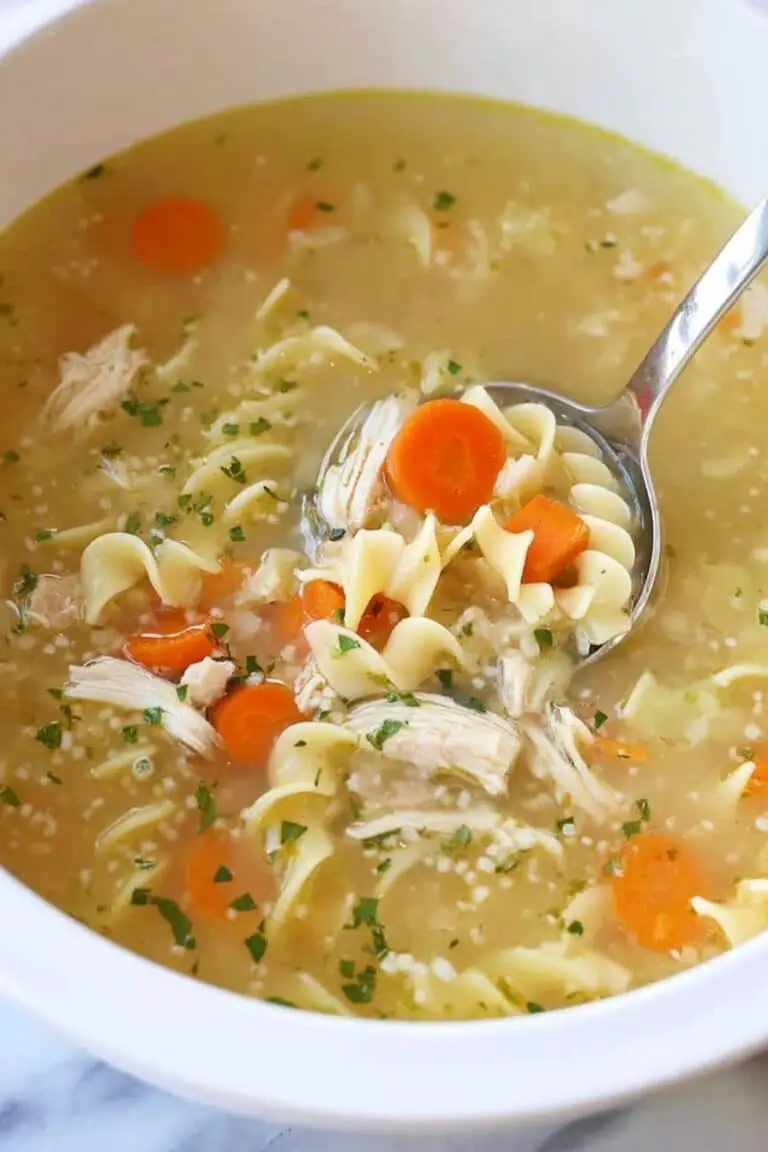 Easy Crockpot Chicken Noodle Soup Recipe
