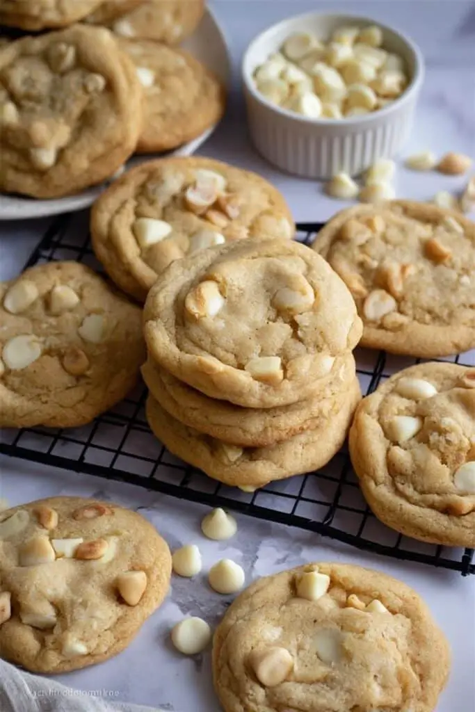 White Chocolate Macadamia Cookies Recipe